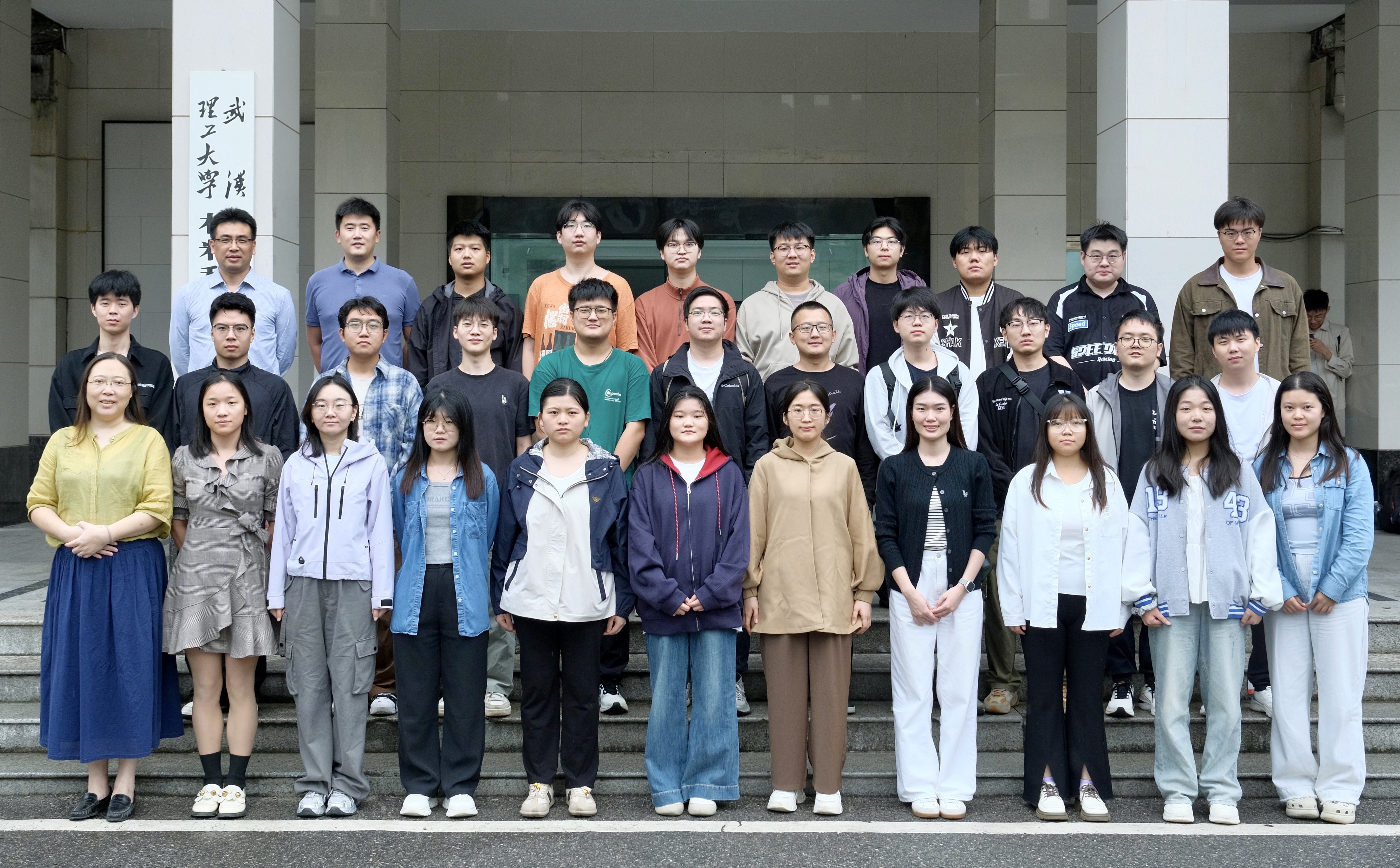 ABUIABACGAAgsLXYxgYozPTtggIwiSo4jRo